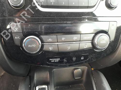 Used Climate control NISSAN QASHQAI II (J11, J11_) 1.2 DIG-T (115 hp) 28193352