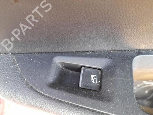 Used Right rear window switch SEAT LEON ST (5F8) 2.0 TDI (150 hp) 29885812