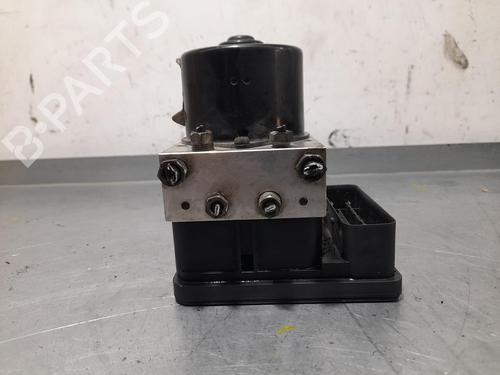 Used ABS pump FORD FOCUS II Turnier (DA_, FFS, DS) [2004-2012]  7632376