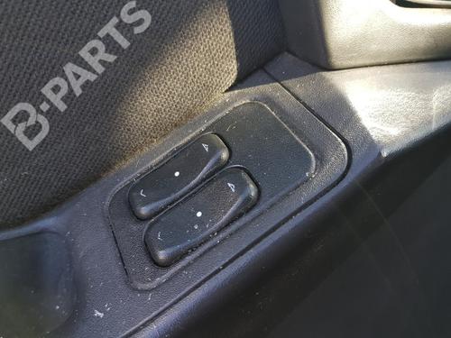 Venstre fortil elrude kontakt OPEL MERIVA A MPV (X03) [2003-2010]  11138880