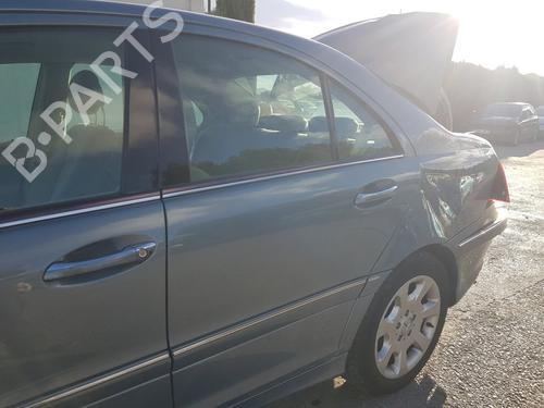 Used Left rear door MERCEDES-BENZ C-CLASS (W203) [2000-2007]  15847594