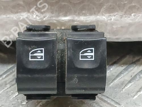 Used Left front window switch RENAULT KANGOO / GRAND KANGOO II (KW0/1_) 1.5 dCi 75 (KW07, KW10, KW04) (75 hp) 27721270