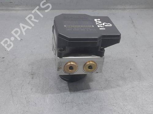 Used ABS pump KIA CARENS I MPV (FC, FJ) 2.0 CRDi (113 hp) 30728473