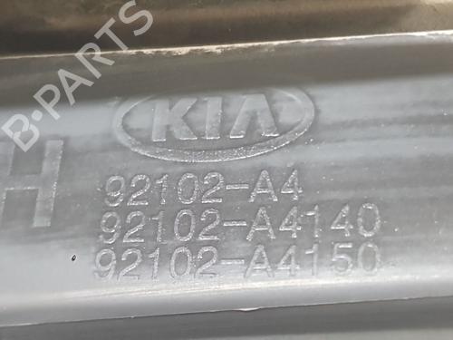 Right headlight KIA CARENS IV 1.7 CRDi | BP37242589C29 - Image 6