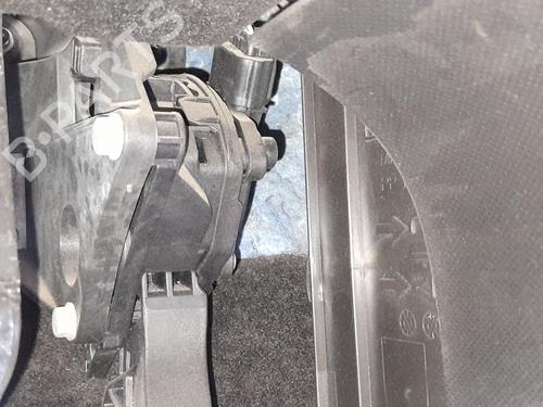 Used Pedal Pedal SMART FORFOUR Hatchback (453) electric drive / EQ (453.091) (56 hp) 33886470 33886470