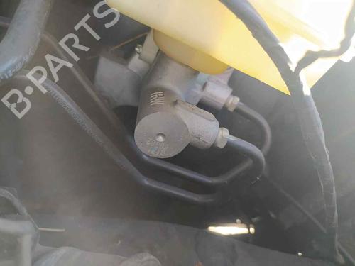 Used Brake master cylinder BMW X5 (E70) 3.0 d (235 hp) 22973271