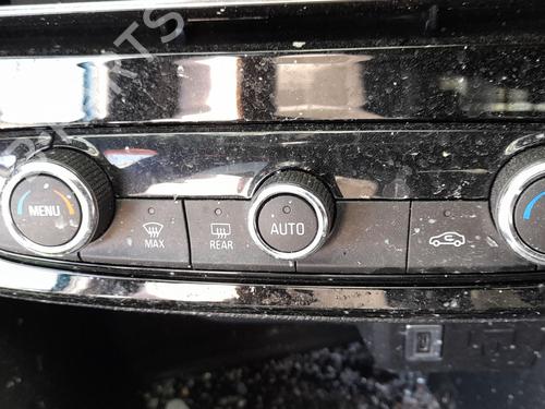 Used Climate control Climate control OPEL MOKKA 1.2 Turbo Hybrid (136 hp) 33703647 33703647