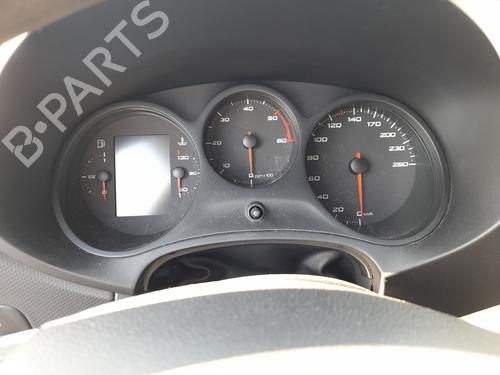 Used Instrument cluster Instrument cluster 37217831 37217831