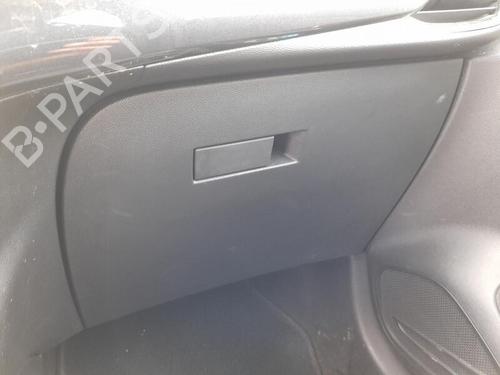 Boîte à gants OPEL CORSA F (P2JO) 1.2 (68) (101 hp) 29309901