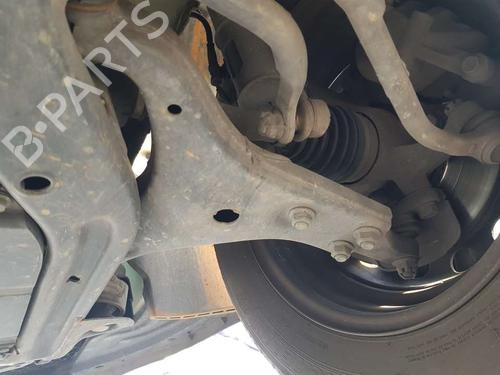 Used Right front suspension arm KIA CEE'D Hatchback (ED) [2006-2012]  16842081