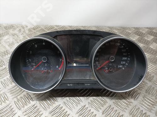 Used Instrument cluster VW POLO V (6R1, 6C1) [2009-2022]  9690974