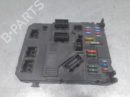 Zekeringkast CITROËN BERLINGO / BERLINGO FIRST MPV (MF_, GJK_, GFK_) 1.9 D (MFWJZ) (70 hp) 31979708