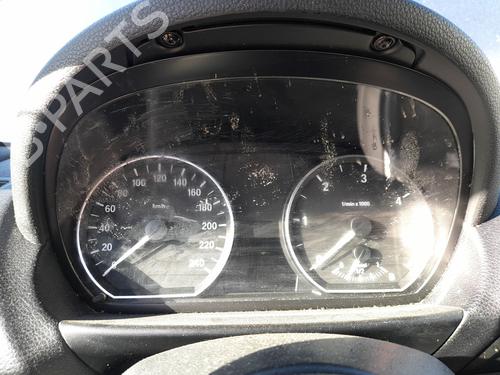 Kombiinstrument BMW 1 (E81) 118 d (143 hp) 30570455