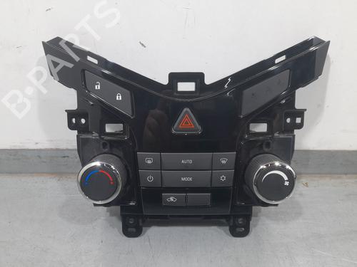 climate-control-chevrolet-cruze-j300-2009-29431153 main image