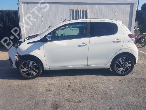 PEUGEOT 108 1.0 VTi (69 hp) 883945