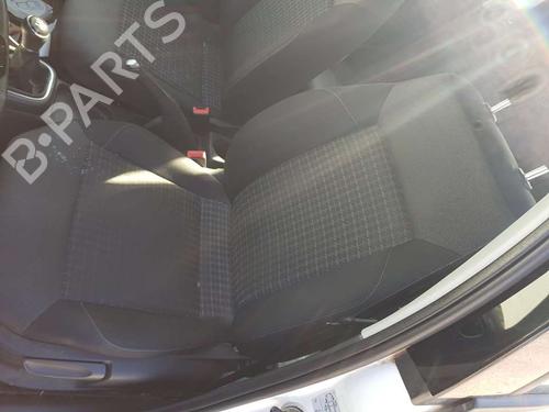 Left front seat VW POLO V (6R1, 6C1) 1.4 TDI (75 hp) 16922280