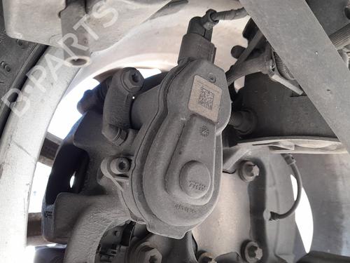 right-rear-brake-caliper-fiat-500x-334_-2014-33467840 main image