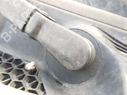 Used Front wiper motor CITROËN C2 (JM_) 1.1 (60 hp) 25605663
