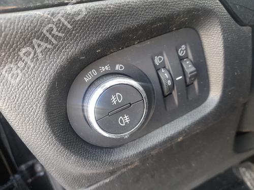 Lichtschalter für OPEL CORSA F (P2JO) 1.2 (68) (101 hp) 31622555