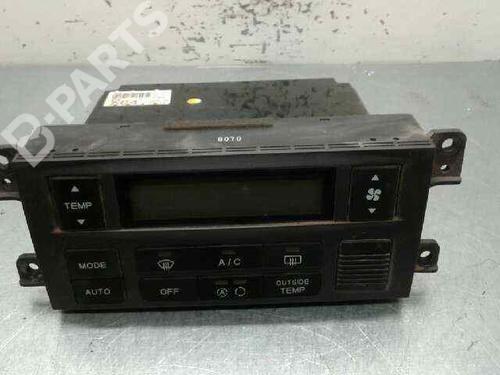 Used Climate control HYUNDAI ELANTRA III Saloon (XD) 1.6 (107 hp) 2231071