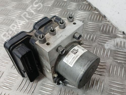 Used ABS pump PEUGEOT 5008 II (MC_, MJ_, MR_, M4_) 1.2 THP (MRHNYH, MRHNYW, MRHNSJ, MRHNSU, MRHNSM) (131 hp) 26906824