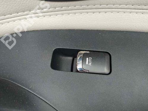 Used Right front window switch Right front window switch KIA CEE'D (JD) 1.4 CVVT (90 hp) 8146360 8146360