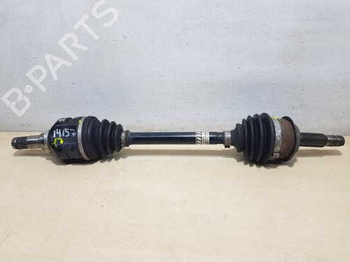 Used Left front driveshaft TOYOTA YARIS (_P13_) 1.5 Hybrid (NHP130_, NHP130) (101 hp) 10361852
