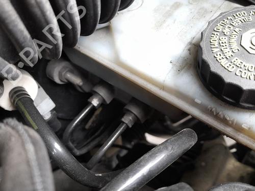 Used Brake master cylinder Brake master cylinder MERCEDES-BENZ CITAN Box Body/MPV (W415) 111 CDI (415.603, 415.605) (110 hp) 33694991 33694991