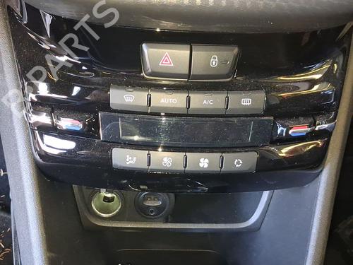 Used Climate control Climate control PEUGEOT 2008 I (CU_) 1.2 THP 110 / PureTech 110 (110 hp) 39268294 39268294