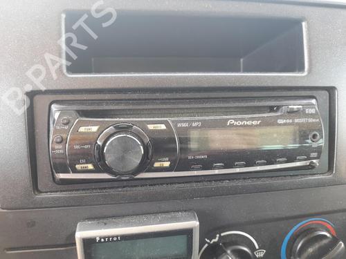 Used Radio FORD TRANSIT Bus (FD_ _, FB_ _, FS_ _, FZ_ _, FC_ _) 2.2 TDCi (110 hp) 30204847