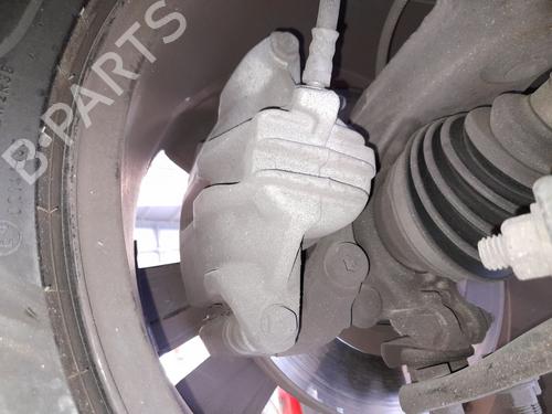 Used Right front brake caliper Right front brake caliper 37426925 37426925