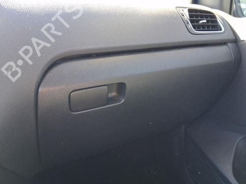 Guantera Guantera VW POLO V (6R1, 6C1) 1.6 TDI (105 hp) 33854344 33854344