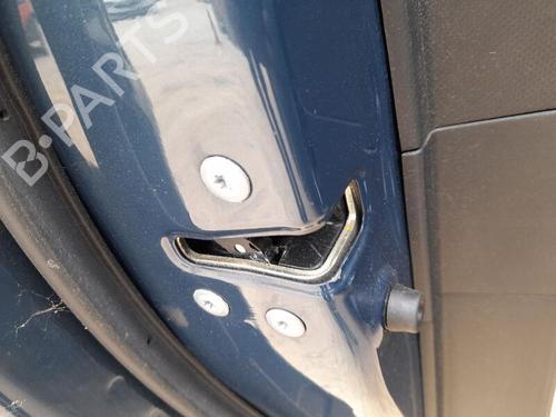 Used Front left lock TOYOTA AURIS (_E15_) 1.4 D-4D (NDE150_, NDE150R) (90 hp) 29527848