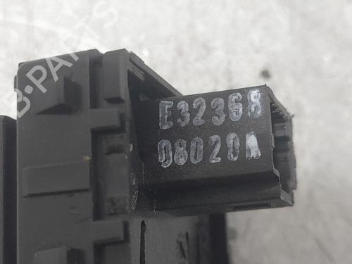 Right rear window switch RENAULT KADJAR (HA_, HL_) 1.5 BLUE dCi 115 (HLA6) | BP32335655I28 - Image 5