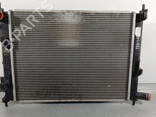 Used Water radiator Water radiator 37218118 37218118