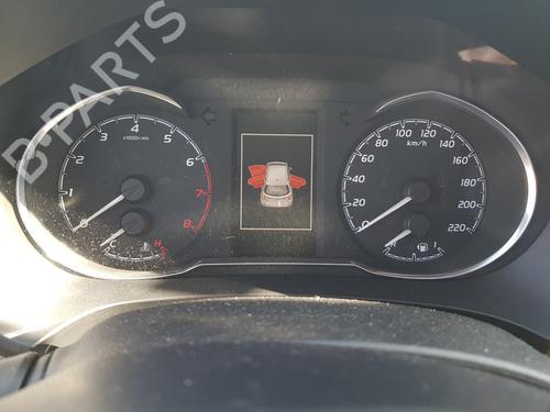 Used Instrument cluster TOYOTA YARIS (_P13_) [2010-2020]  13510887