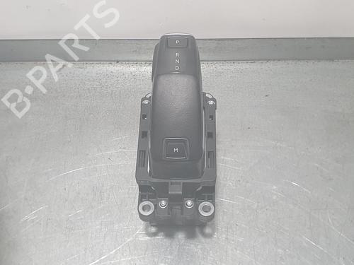 Used Gear lever PEUGEOT 208 II (UB_, UP_, UW_, UJ_) [2019-2025]  9975676