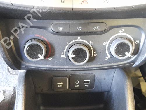 Used Climate control Climate control 37218270 37218270