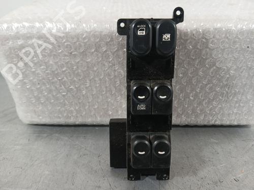 Venstre fortil elrude kontakt Venstre fortil elrude kontakt HYUNDAI i30 (FD) 1.6 CRDi (116 hp) 37514503 37514503