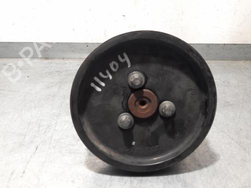 Used Steering pump MERCEDES-BENZ CLK (C209) [2002-2010]  3717099
