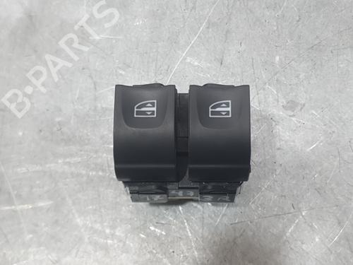 Used Left front window switch Left front window switch RENAULT EXPRESS Box Body/MPV 1.5 Blue dCi 75 (F6AA) (75 hp) 33431323 33431323