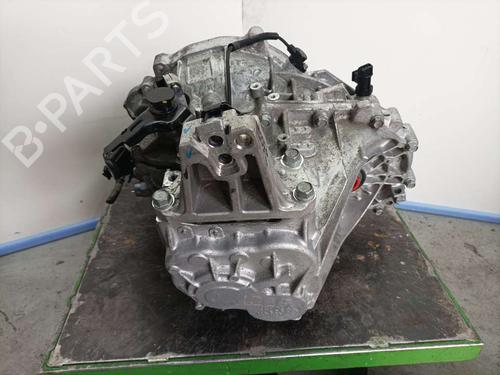 Manual gearbox KIA CARENS IV 1.7 CRDi (116 hp) 16842405