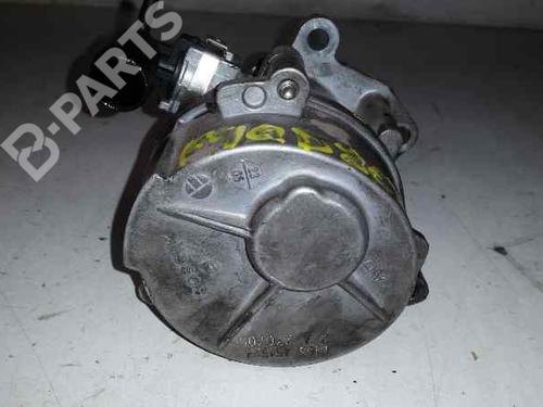 Used Vacuum pump RENAULT LAGUNA II (BG0/1_) 1.9 dCi (BG08, BG0G) (120 hp) 1654371