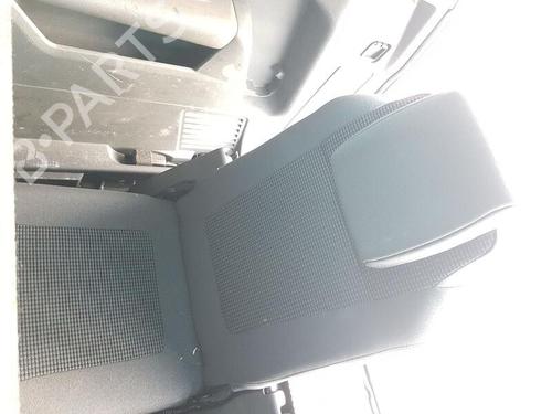 Used Rear seat PEUGEOT 5008 (0U_, 0E_) 1.2 (131 hp) 28732308
