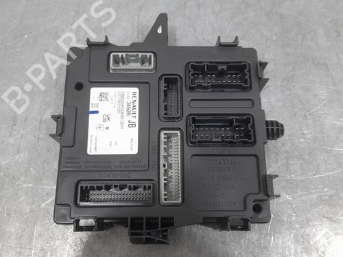 Used Electronic module Electronic module DACIA SANDERO III 1.0 TCe 100 ECO-G (101 hp) 33021125 33021125