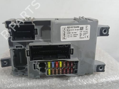 Used Fuse box Fuse box 39448137 39448137