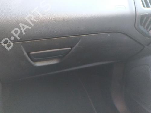 Porta-luvas FORD FOCUS III 1.0 EcoBoost (125 hp) 32725619