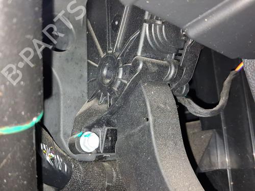 Pedal Pedal 39067365 39067365
