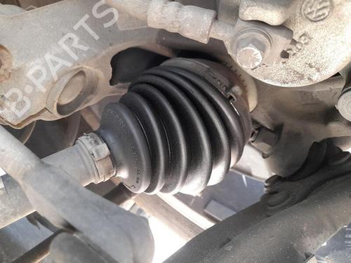 Drivaksel fortil venstre VW TAIGO (CS1) 1.0 TSI | BP29862387M38
