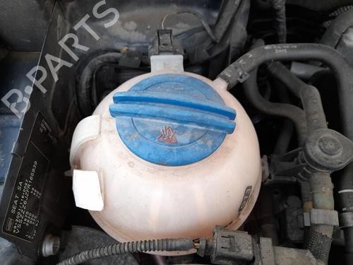 Used Expansion tank SEAT IBIZA IV (6J5, 6P1) 1.6 TDI (90 hp) 28168687